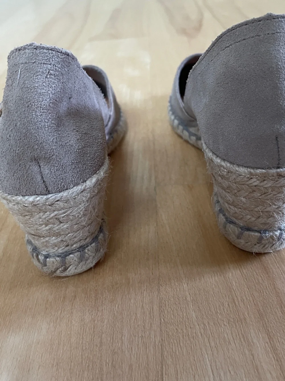 Verbenas, Women's Taupe Suede Espadrille heals